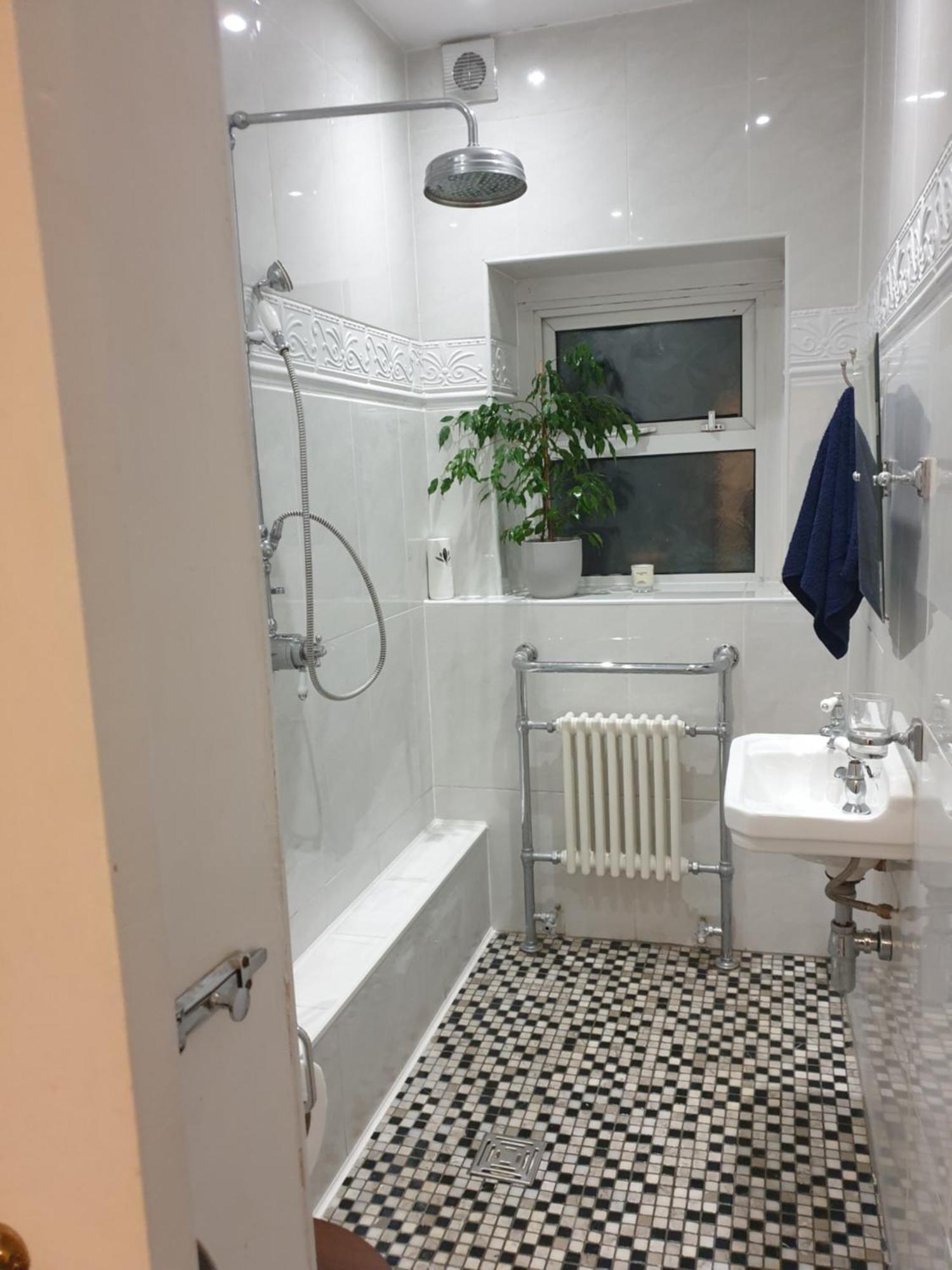 Private Room Near Roath Lake/Park 卡迪夫 外观 照片